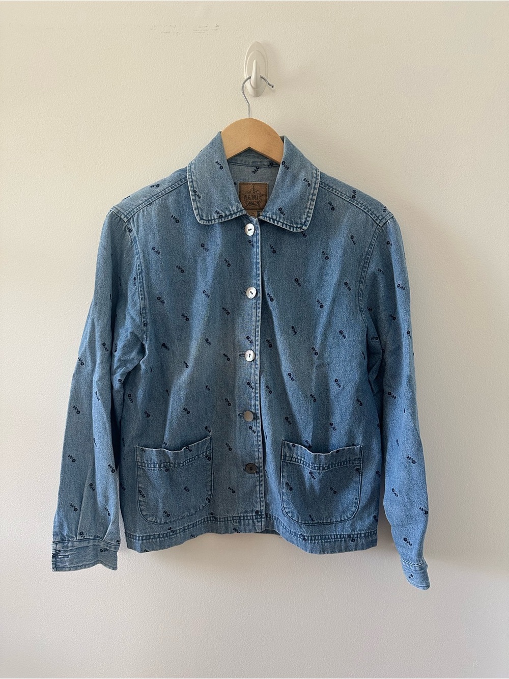 Vintage 90s Blue Denim floral embroidered chore jacket